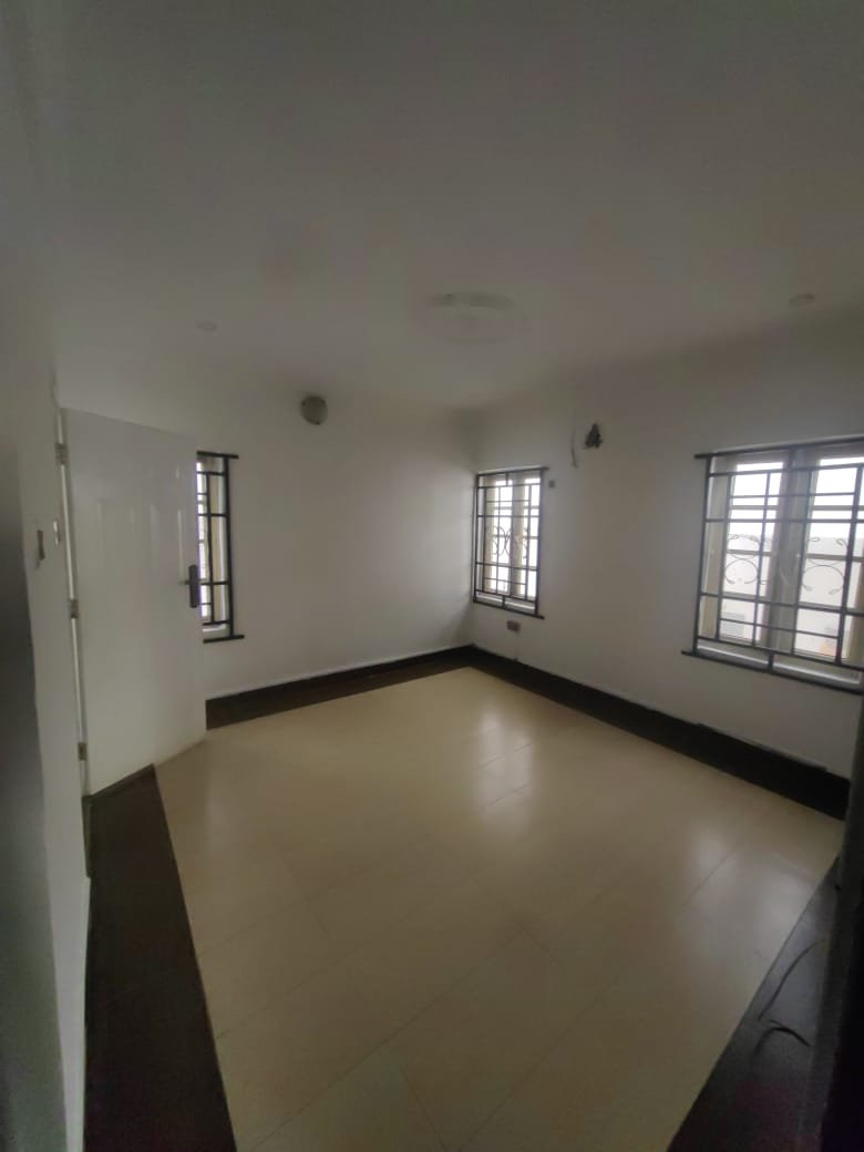 Partly serviced 1 bedroom apartment